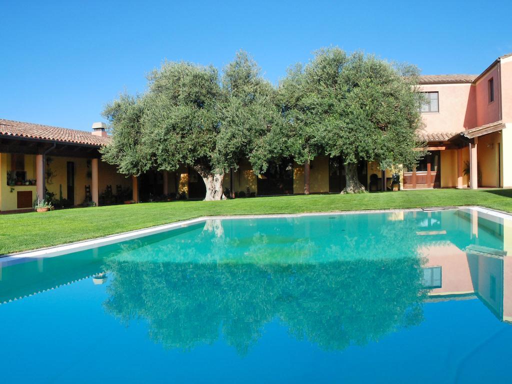 Su Massaiu Villa Turri Exteriör bild